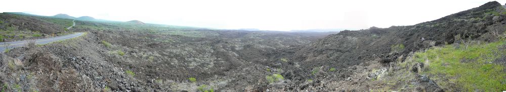 Lava_field_Panorama1.jpg